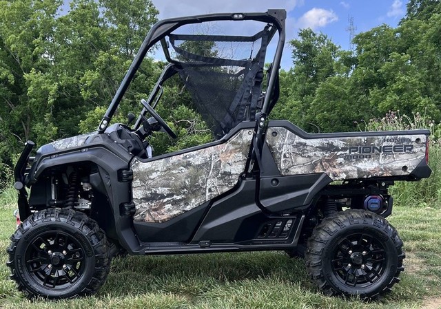 Honda Pioneer 1000 Forest Vehicle Image 02