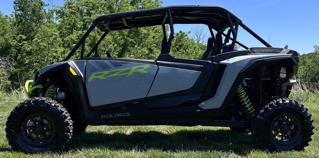 Polaris RZR XP 4 1000 Ultimate Vehicle Image 02