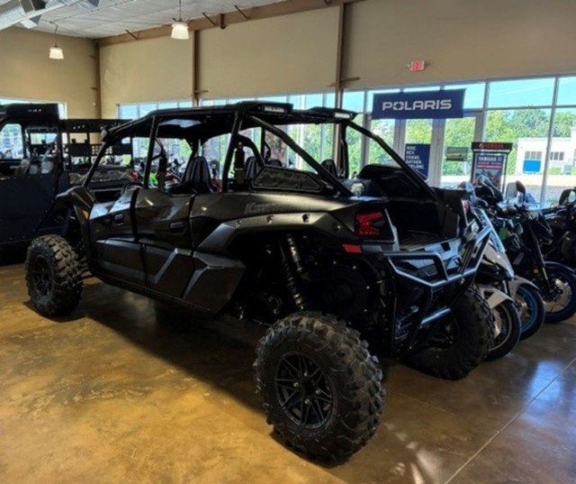 Kawasaki Teryx KRX 4 1000 Vehicle Image 04