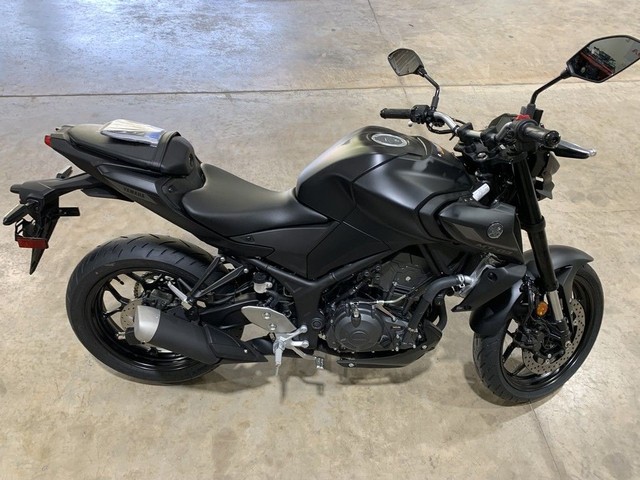 Yamaha MT-03 Vehicle Image 02