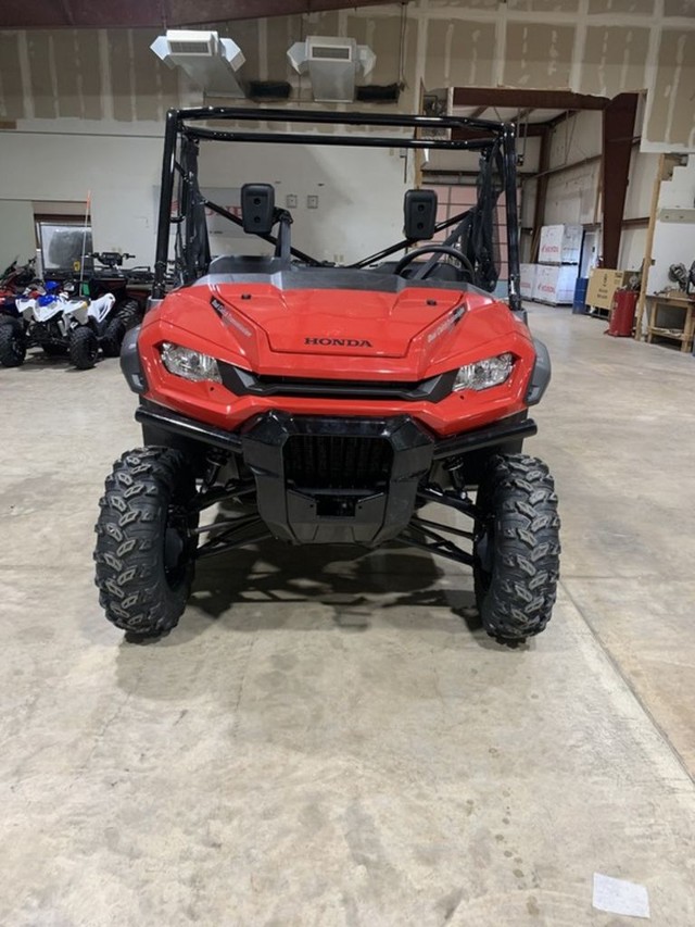 Honda Pioneer 1000 Vehicle Image 03