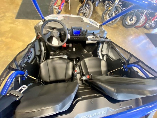 Polaris RZR 200 EFI Vehicle Image 04
