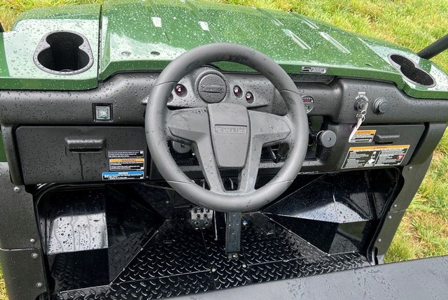 Kawasaki Mule? 4010 4x4 Vehicle Image 05