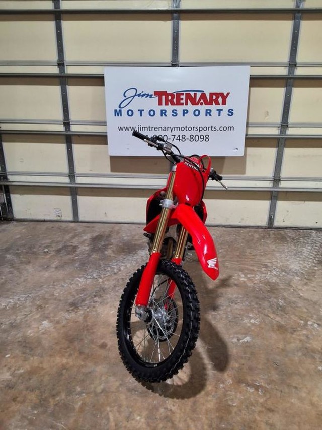 Honda CRF450RT Vehicle Image 03