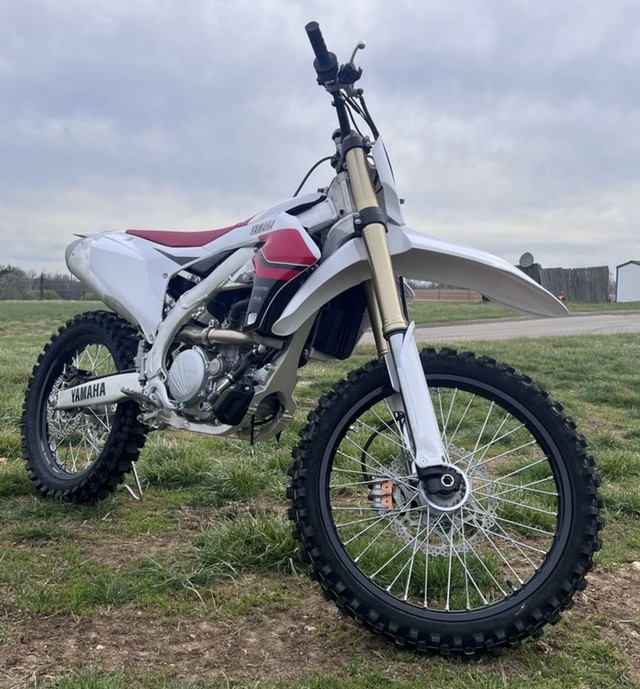 Yamaha YZ250F 70th Anniversary Edition Vehicle Image 03
