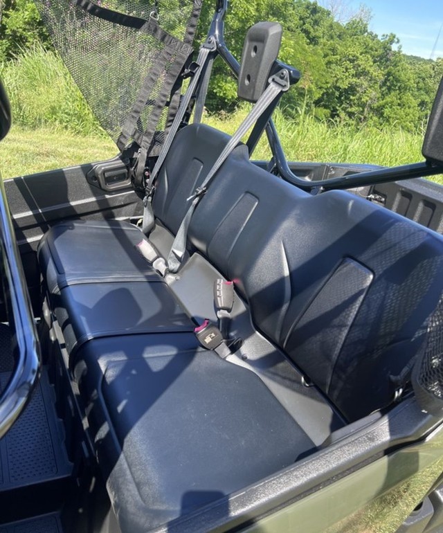 Honda Pioneer 1000-6 Deluxe Crew Vehicle Image 04