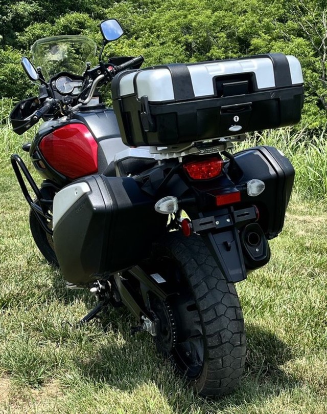 Suzuki V-Strom 1000 ABS Vehicle Image 03