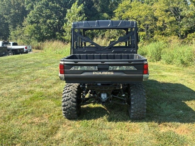 Polaris Ranger Crew XP 1000 Premium Polaris Purs Vehicle Image 02