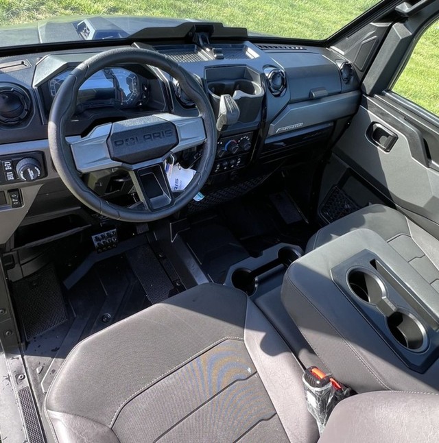 Polaris Ranger XD 1500 NorthStar Premium Vehicle Image 06