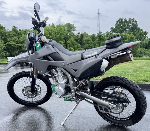 Kawasaki KLX®300 Vehicle Image 02