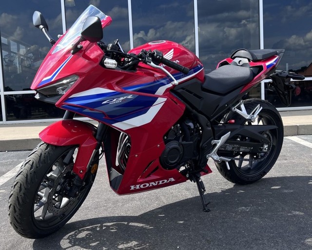 Honda CBR500R Vehicle Image 02
