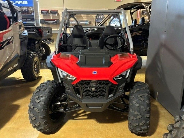 Polaris RZR 200 EFI Vehicle Image 02