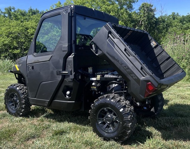 Polaris Ranger 1000 CAB Vehicle Image 03