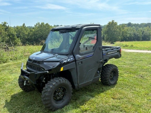 Polaris Ranger XP 1000 NorthStar Edition Ultimat Vehicle Image 04