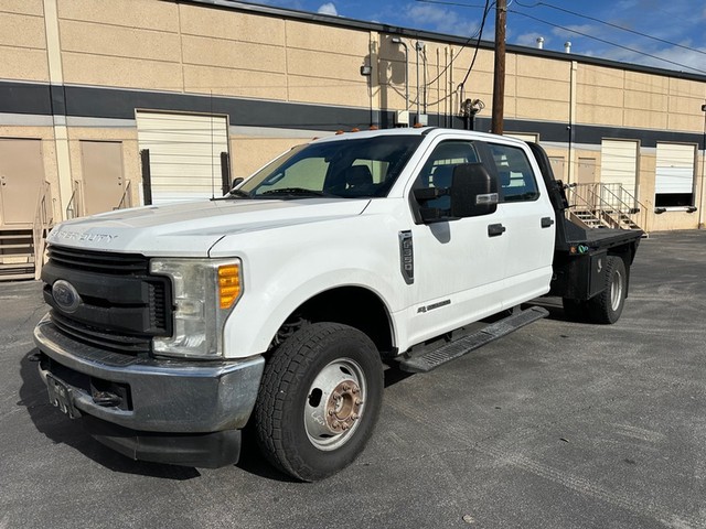 more details - ford super duty f-350 drw