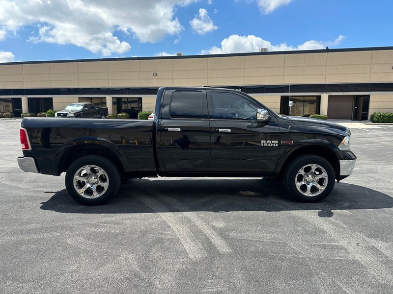 Ram 1500 Vehicle Full-screen Gallery Image 6