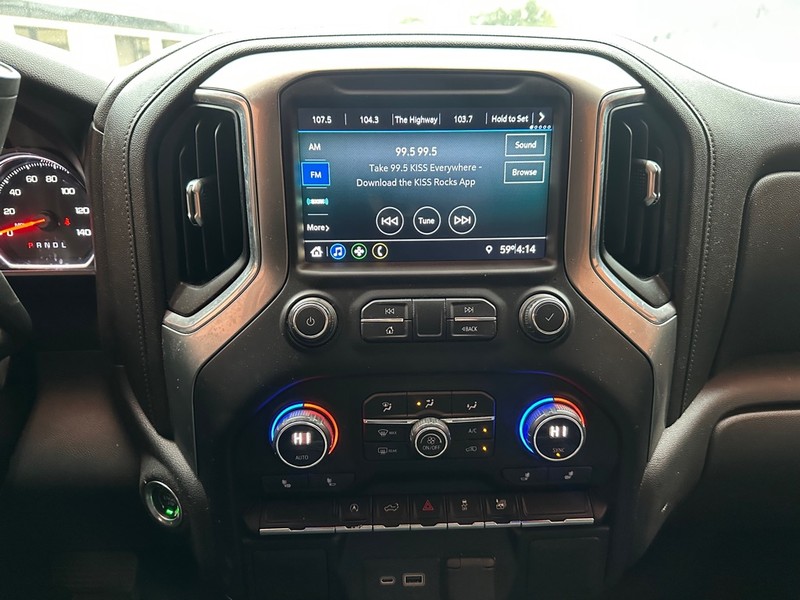 Chevrolet SILVERADO 1500 Vehicle Full-screen Gallery Image 19