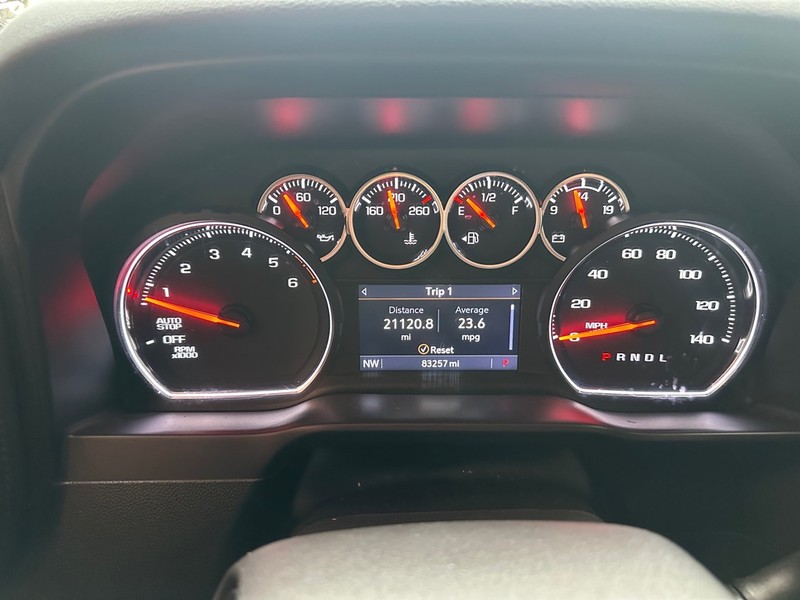 Chevrolet SILVERADO 1500 Vehicle Full-screen Gallery Image 20