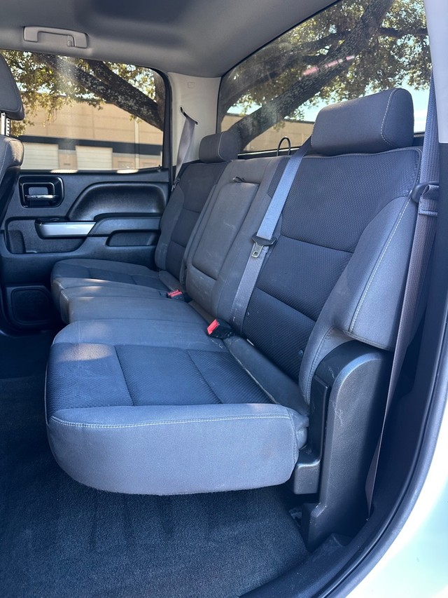 Chevrolet SILVERADO 2500 Vehicle Full-screen Gallery Image 11