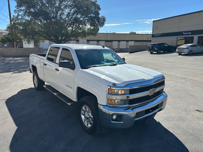 Chevrolet SILVERADO 2500 Vehicle Full-screen Gallery Image 8
