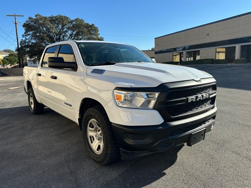 Ram 1500 Vehicle Full-screen Gallery Image 7