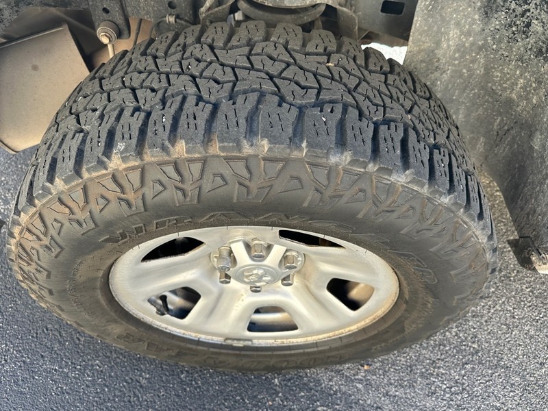 Ram 1500 Vehicle Full-screen Gallery Image 10