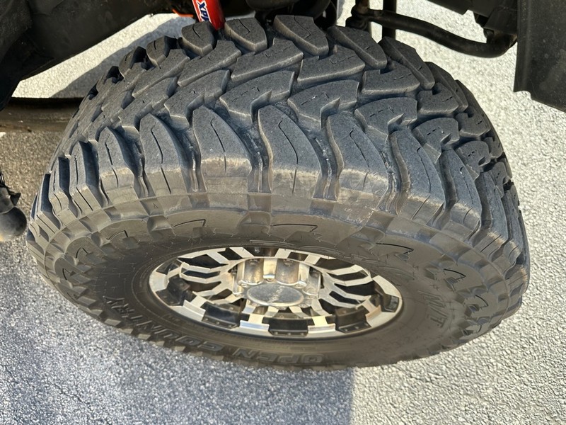 Ram 2500 Vehicle Full-screen Gallery Image 9