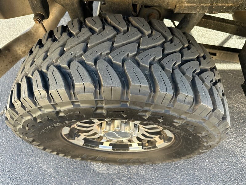 Ram 2500 Vehicle Full-screen Gallery Image 10