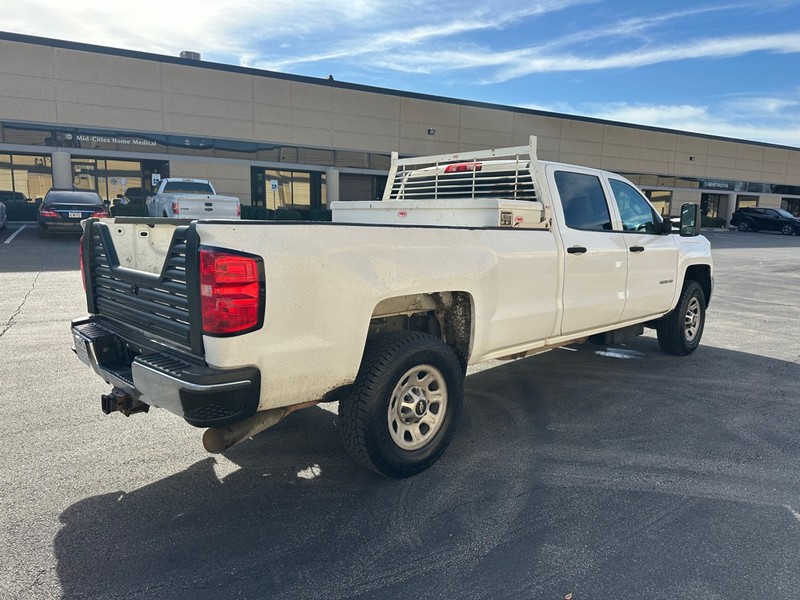 Chevrolet SILVERADO 2500 Vehicle Full-screen Gallery Image 5