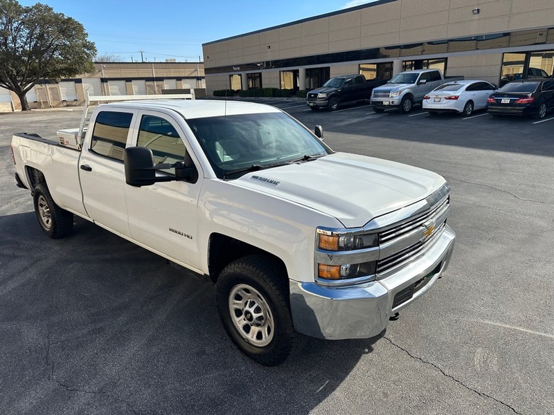 Chevrolet SILVERADO 2500 Vehicle Full-screen Gallery Image 8