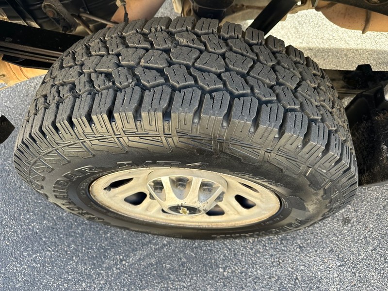 Chevrolet SILVERADO 2500 Vehicle Full-screen Gallery Image 10