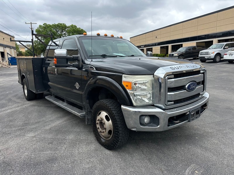 Ford Super Duty F-350 DRW Vehicle Full-screen Gallery Image 07