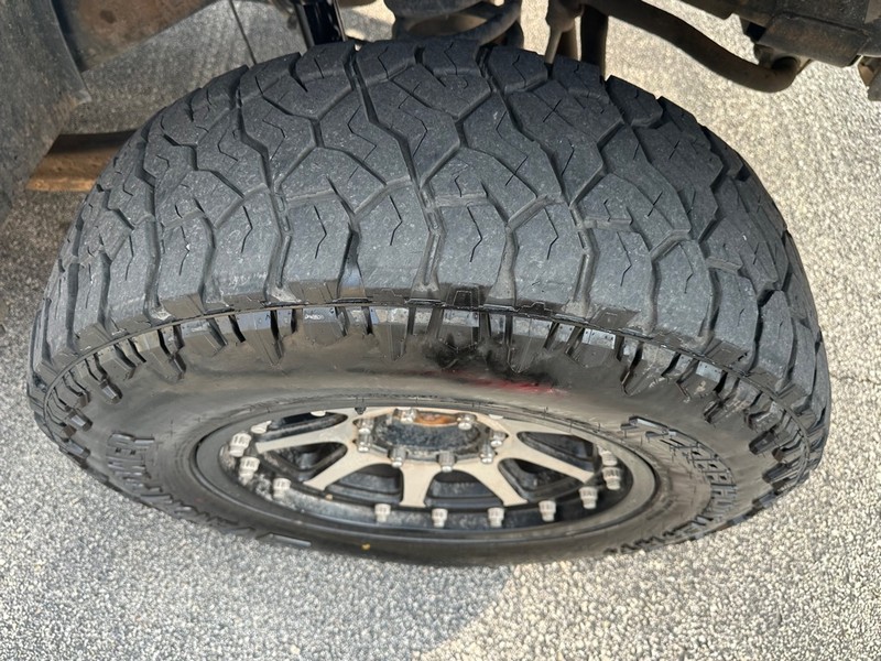 Ram 2500 Vehicle Full-screen Gallery Image 23