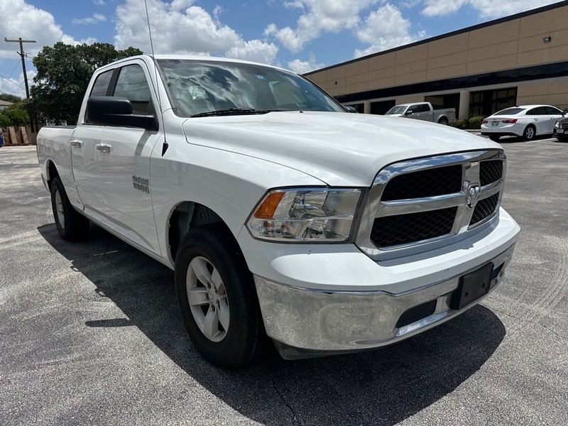 Ram 1500 Vehicle Full-screen Gallery Image 06