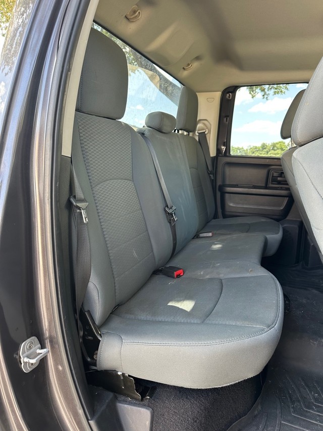 Ram 1500 Vehicle Full-screen Gallery Image 10