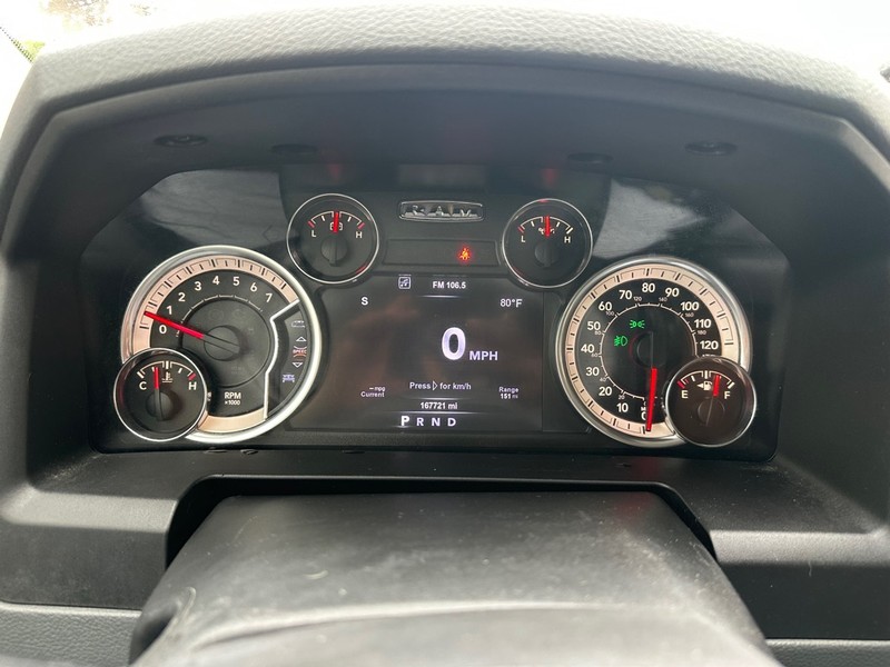 Ram 1500 Vehicle Full-screen Gallery Image 16
