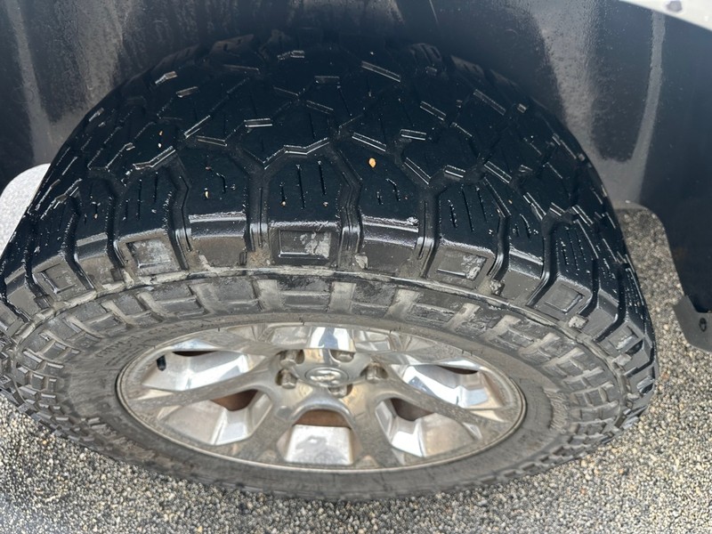 Ram 1500 Vehicle Full-screen Gallery Image 10
