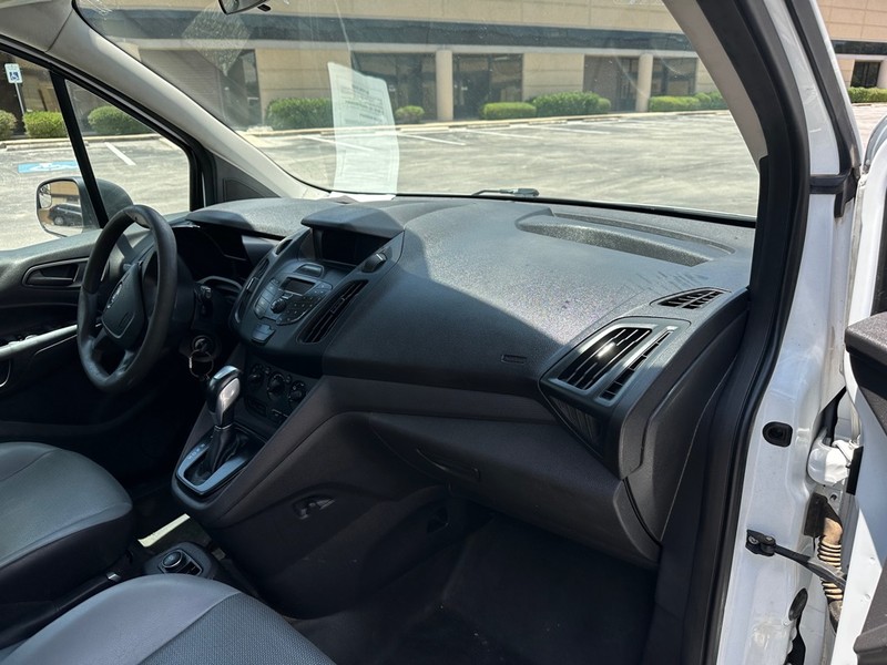Ford Transit Connect Wagon Vehicle Full-screen Gallery Image 10