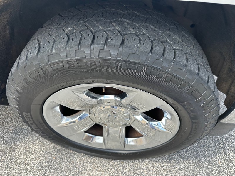Chevrolet Silverado 1500 Vehicle Full-screen Gallery Image 07