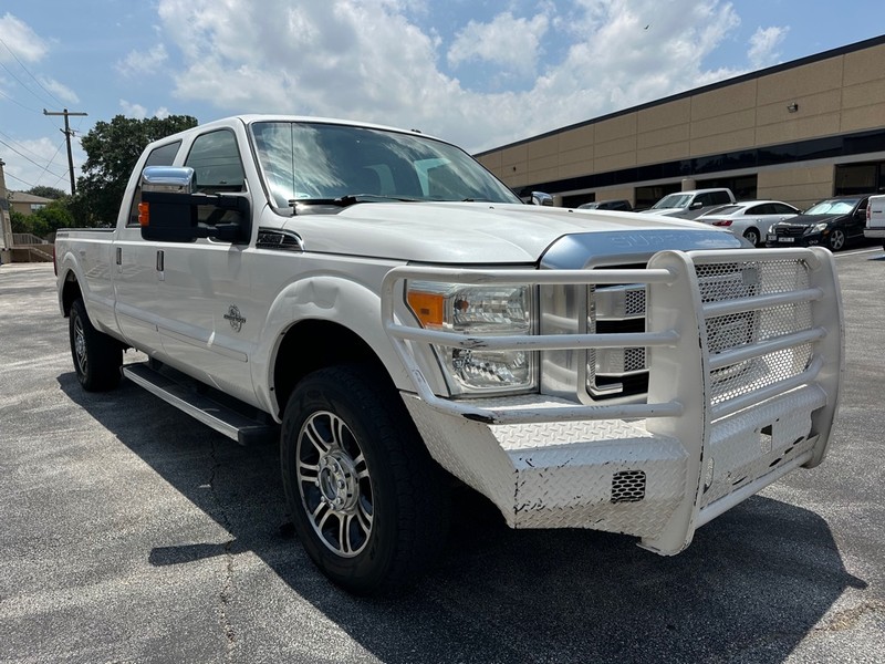 Ford Super Duty F-350 SRW Vehicle Full-screen Gallery Image 07
