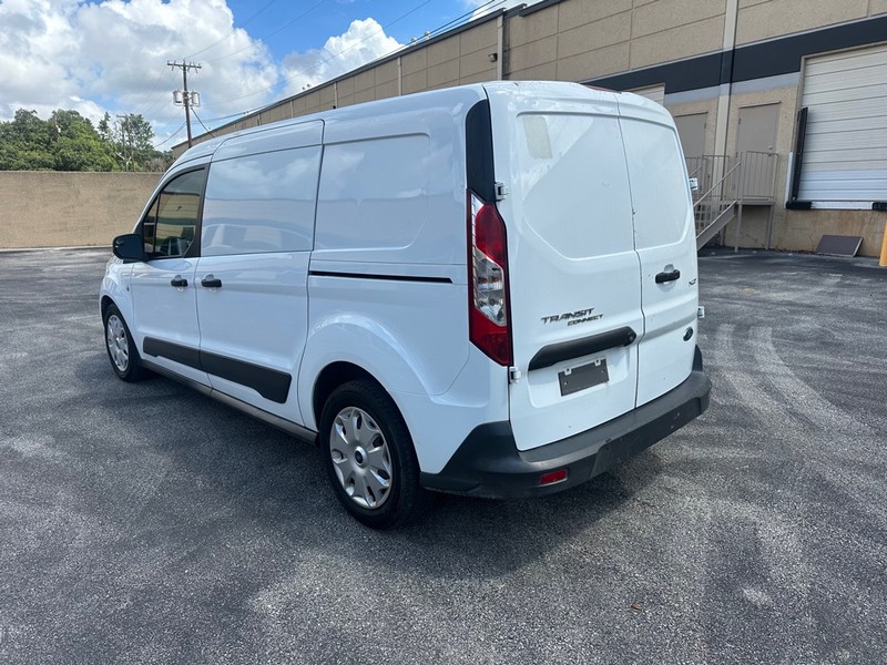 Ford Transit Connect Van Vehicle Full-screen Gallery Image 3