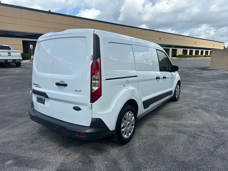 Ford Transit Connect Van Vehicle Full-screen Gallery Image 4