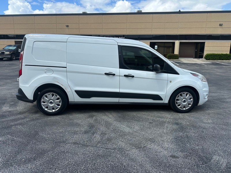 Ford Transit Connect Van Vehicle Full-screen Gallery Image 5