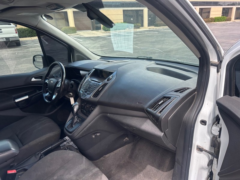 Ford Transit Connect Van Vehicle Full-screen Gallery Image 10