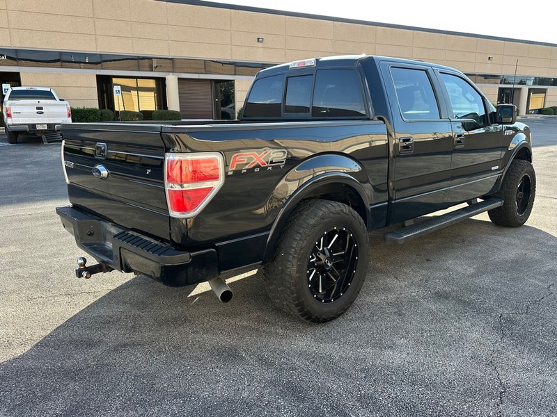 Ford F-150 Vehicle Full-screen Gallery Image 05