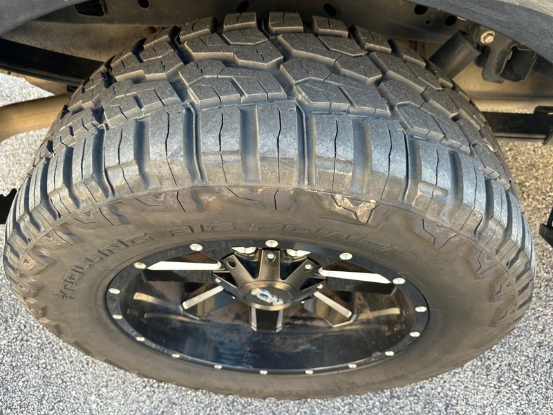 Ford F-150 Vehicle Full-screen Gallery Image 10