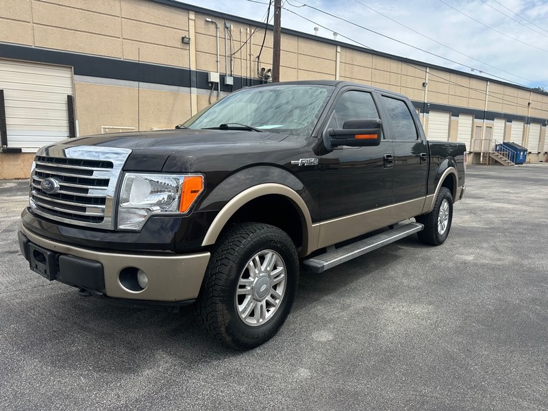 Ford F-150 Vehicle Full-screen Gallery Image 2