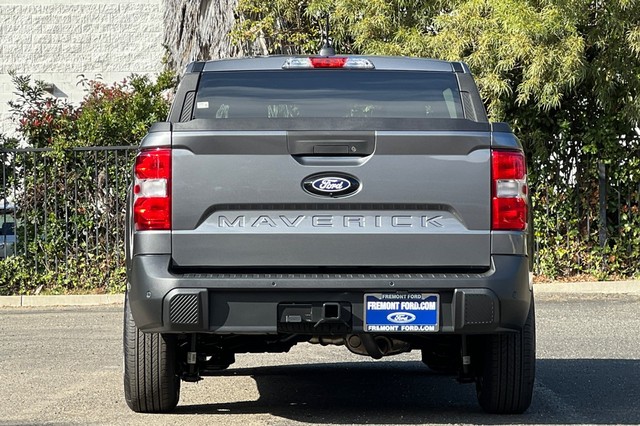 Ford Maverick Vehicle Full-screen Gallery Image 04