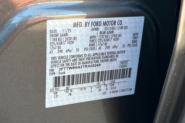 Ford Maverick Vehicle Full-screen Gallery Image 31