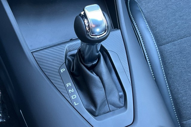 Ford Mustang Vehicle Full-screen Gallery Image 21